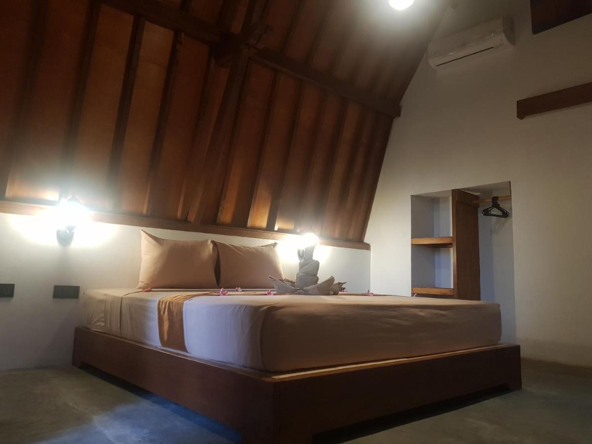 סלונג בלנאק Tropical Sunday Bungalow - Surf And Stay מראה חיצוני תמונה